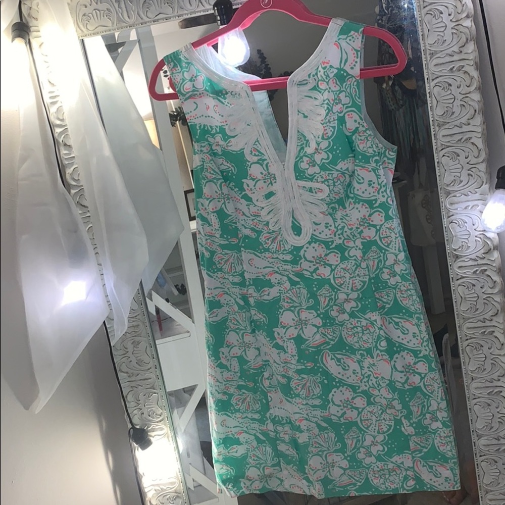 Lilly Pulitzer shift dress